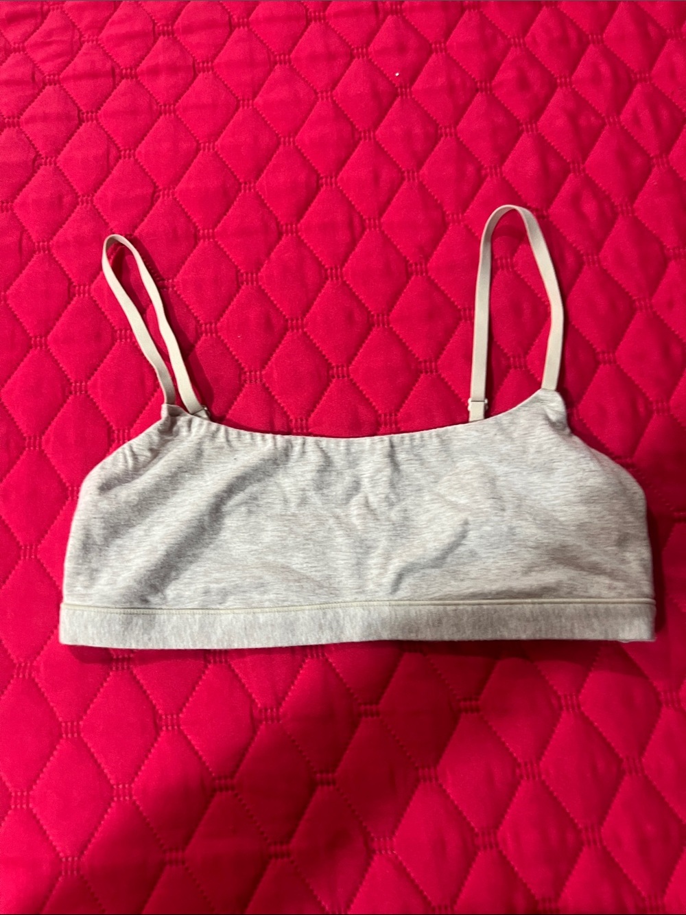 SKIMS Ivory Scoop Stretch Bralette